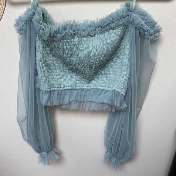 Off the shoulder top - Picture 3 of 3